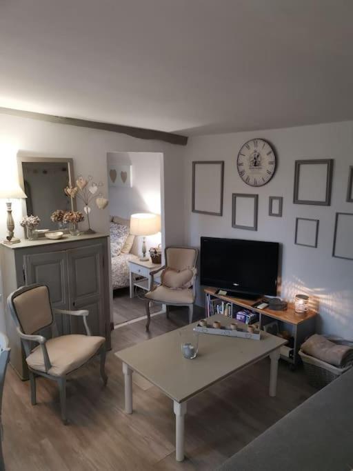 Le Cabanon Tendance Du Luberon Mérindol Exterior foto